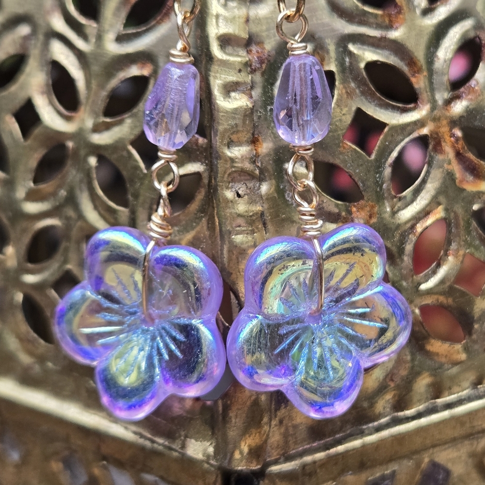 Thistle Purple AB Czech Glass Flower Dangle Earrings, NEW 18K Gold Plated Hooks - Picture 7 of 9